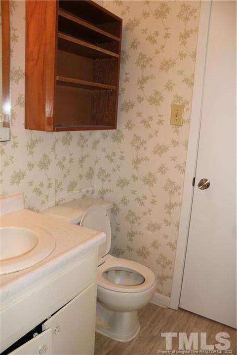 7437 River Rd, Wade, NC 28395 photo 8