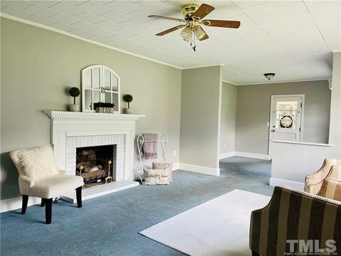 301 E D St, Erwin, NC 28339 photo 21