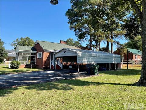 301 E D St, Erwin, NC 28339 photo 5