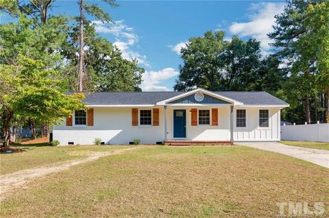 207 E 5th Ave, Raeford, NC 28376 photo 1