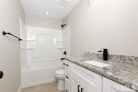 207 E 5th Ave, Raeford, NC 28376 photo 24