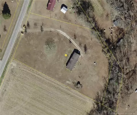 1215 Needmore Rd, Turkey, NC 28393 photo 1