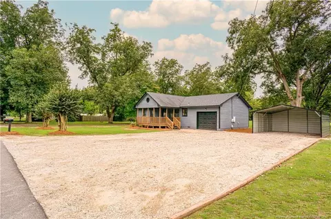 7147 Lee Ave, Wade, NC 28395 photo 2