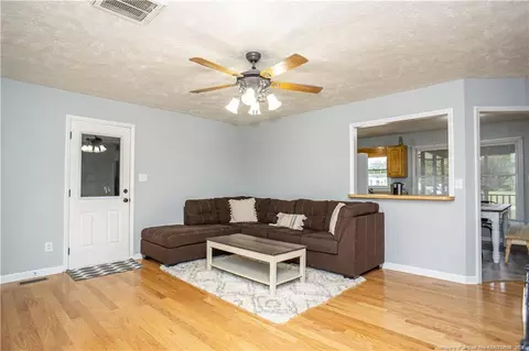 7147 Lee Ave, Wade, NC 28395 photo 11