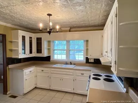 207 Old Post Rd, Erwin, NC 28339 photo 12