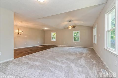 121 Eason Dr, Rockingham, NC 28379 photo 3