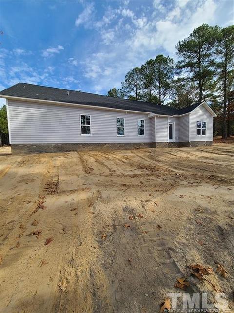 3134 Docs Rd, Spring Lake, NC 28390 photo 2
