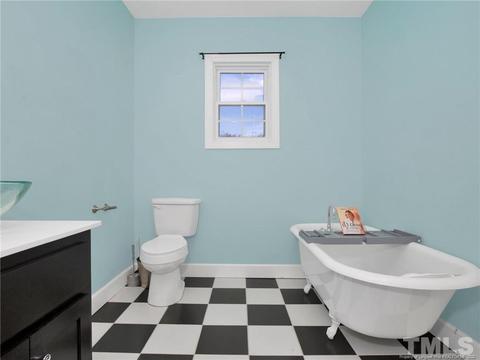 311 E St, Erwin, NC 28339 photo 17