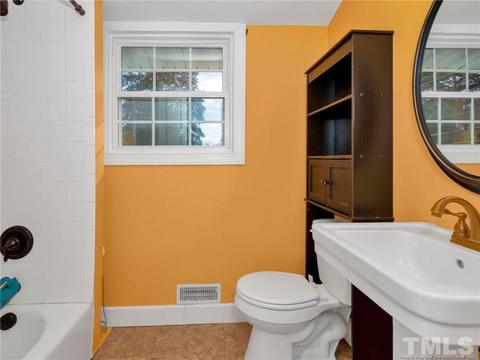 311 E St, Erwin, NC 28339 photo 21