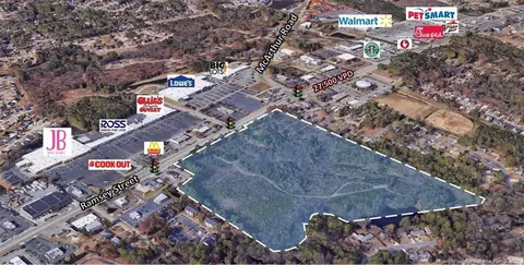 3900 Ramsey St, Fayetteville, NC 28311