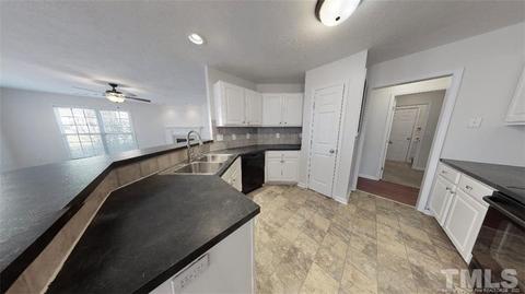 146 Pender Rd, Spring Lake, NC 28390 photo 8