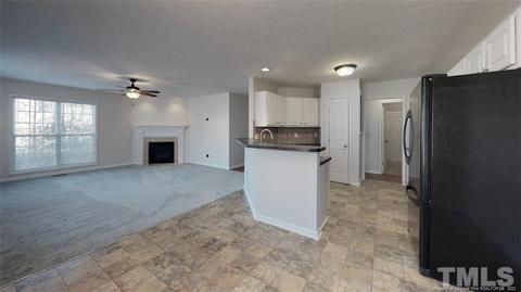 146 Pender Rd, Spring Lake, NC 28390 photo 5