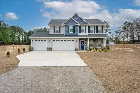 2426 Calloway Dr, Raeford, NC 28376 photo 4