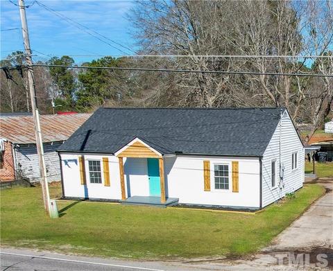 2202 Erwin Rd, Dunn, NC 28334 photo 2