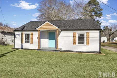2202 Erwin Rd, Dunn, NC 28334 photo 1