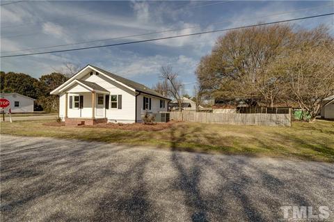 506 W J St, Erwin, NC 28339 photo 24