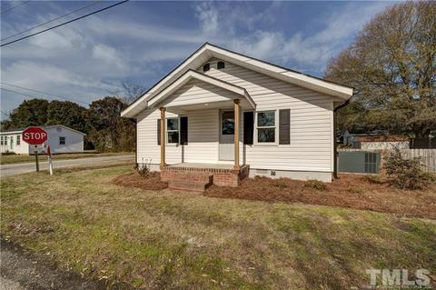 506 W J St, Erwin, NC 28339 photo 1