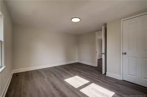 506 W J St, Erwin, NC 28339 photo 6