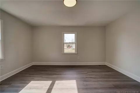 506 W J St, Erwin, NC 28339 photo 7