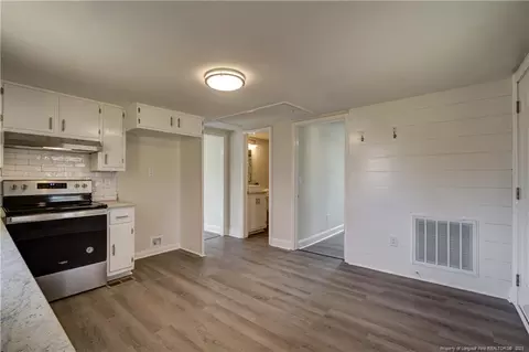 506 W J St, Erwin, NC 28339 photo 12