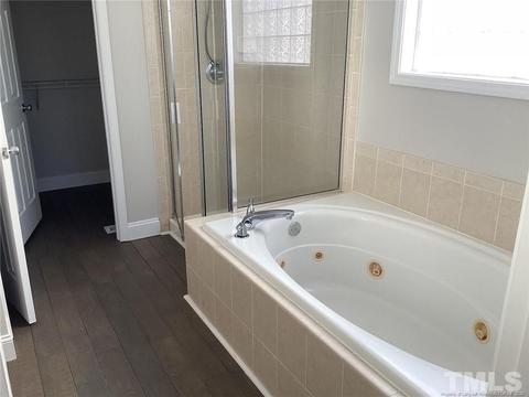 48 Cottswold Ln, Spring Lake, NC 28390 photo 14