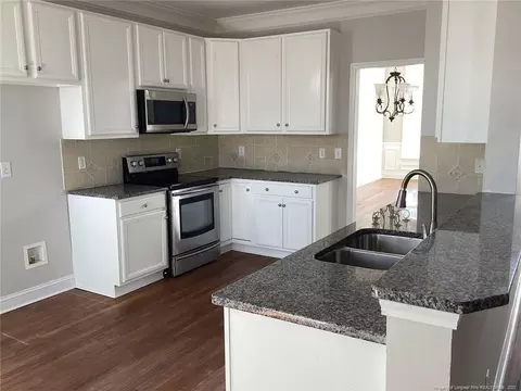 48 Cottswold Ln, Spring Lake, NC 28390 photo 18