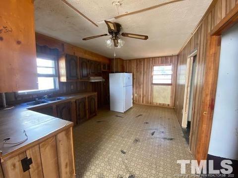 107 N 12th St, Erwin, NC 28339 photo 18