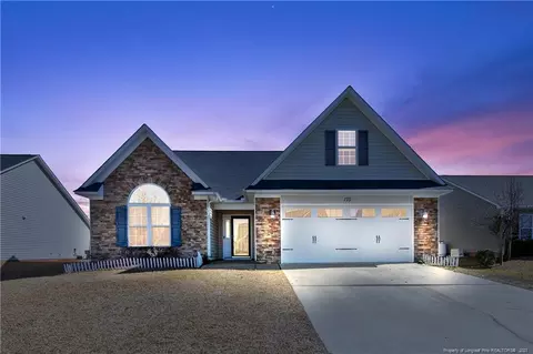 175 Ranier Dr, Raeford, NC 28376 photo 1