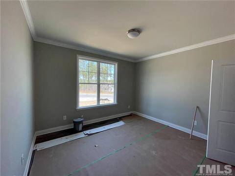 173 Scholar Dr, Spring Lake, NC 28390 photo 3