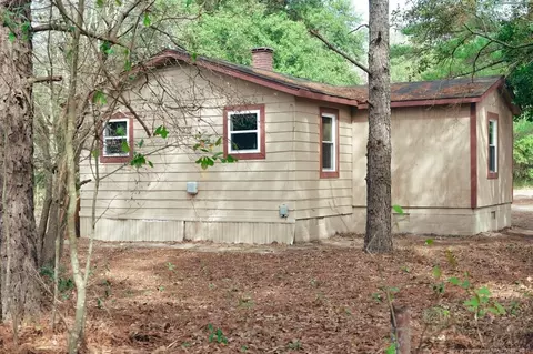 802 S Patterson St, Maxton, NC 28364 photo 12