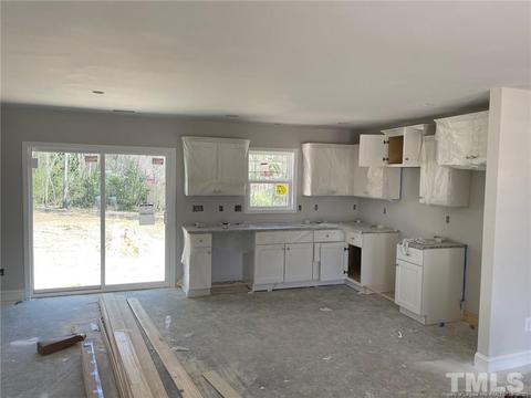 505 Hamlet Dr, Broadway, NC 27505 photo 3