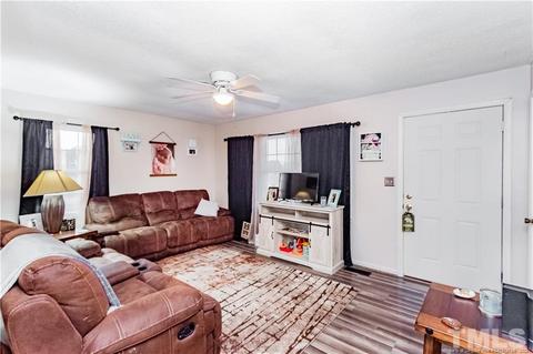507 W C St, Erwin, NC 28339 photo 17