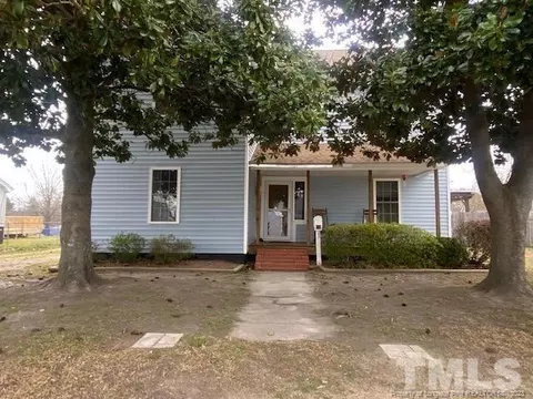 103 N 12th St, Erwin, NC 28339 photo 1