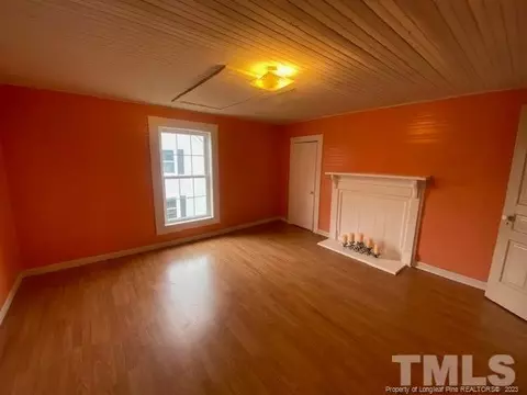 103 N 12th St, Erwin, NC 28339 photo 8