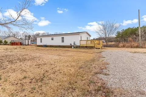 3874 Titan Roberts Rd, Erwin, NC 28339 photo 7