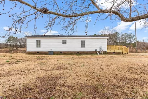3874 Titan Roberts Rd, Erwin, NC 28339 photo 4