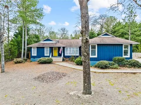 680 Burning Tree Rd, Pinehurst, NC 28374 photo 3