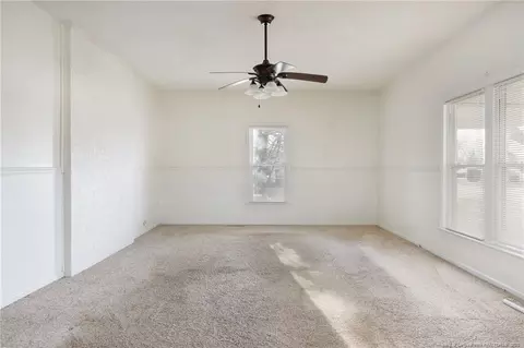 305 E Morgan St, Benson, NC 27504 photo 2