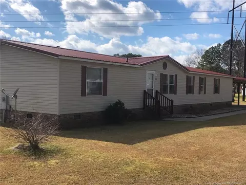 159 Beth Dr, Lumberton, NC 28358 photo 2