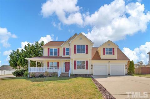 135 Lenoir Dr, Spring Lake, NC 28390 photo 1