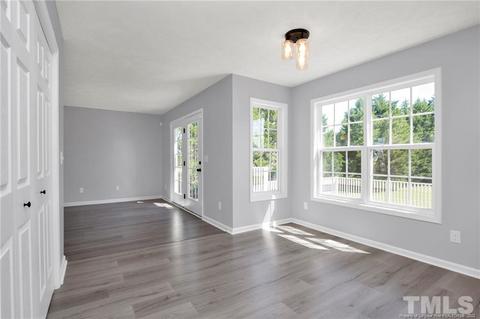 135 Lenoir Dr, Spring Lake, NC 28390 photo 11