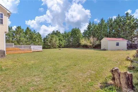 135 Lenoir Dr, Spring Lake, NC 28390 photo 37