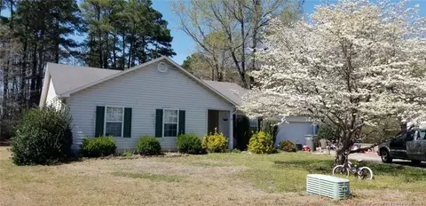 4209 Achilles Dr, Hope Mills, NC 28348