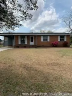 618 Goodyear Dr, Spring Lake, NC 28390 photo 4