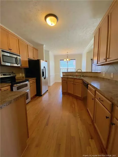 33 Shallow Ford St, Cameron, NC 28326 photo 5