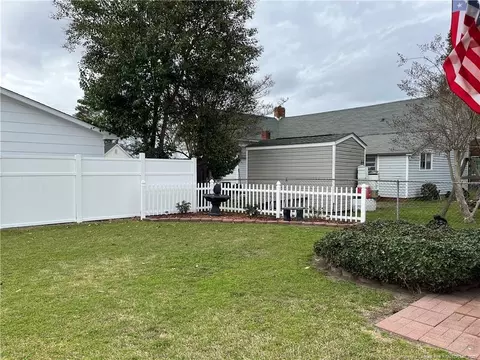 202 E F St, Erwin, NC 28339 photo 33