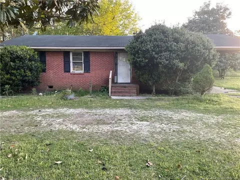1504 Mcbryde Mill Rd, Red Springs, NC 28377