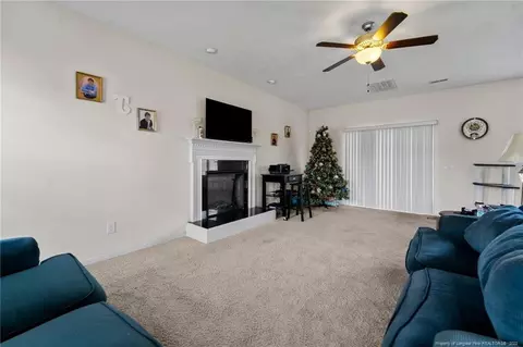 33 Hanson Ct, Bunnlevel, NC 28323 photo 9