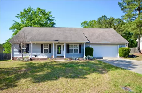 218 Hampton Dr, Raeford, NC 28376 photo 1