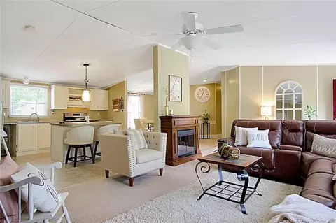 154 Mimms Rd, Broadway, NC 27505 photo 4
